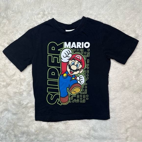 Super Mario T-Shirt Black Size 6 - Picture 1 of 15